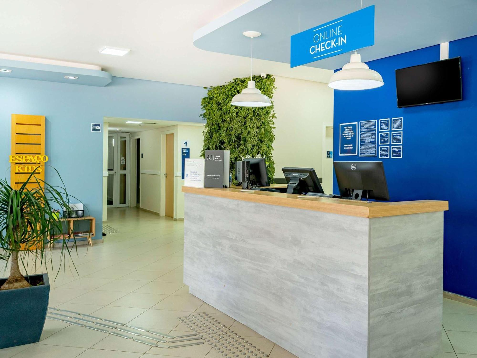 Ibis Budget Piracicaba Bagian luar foto