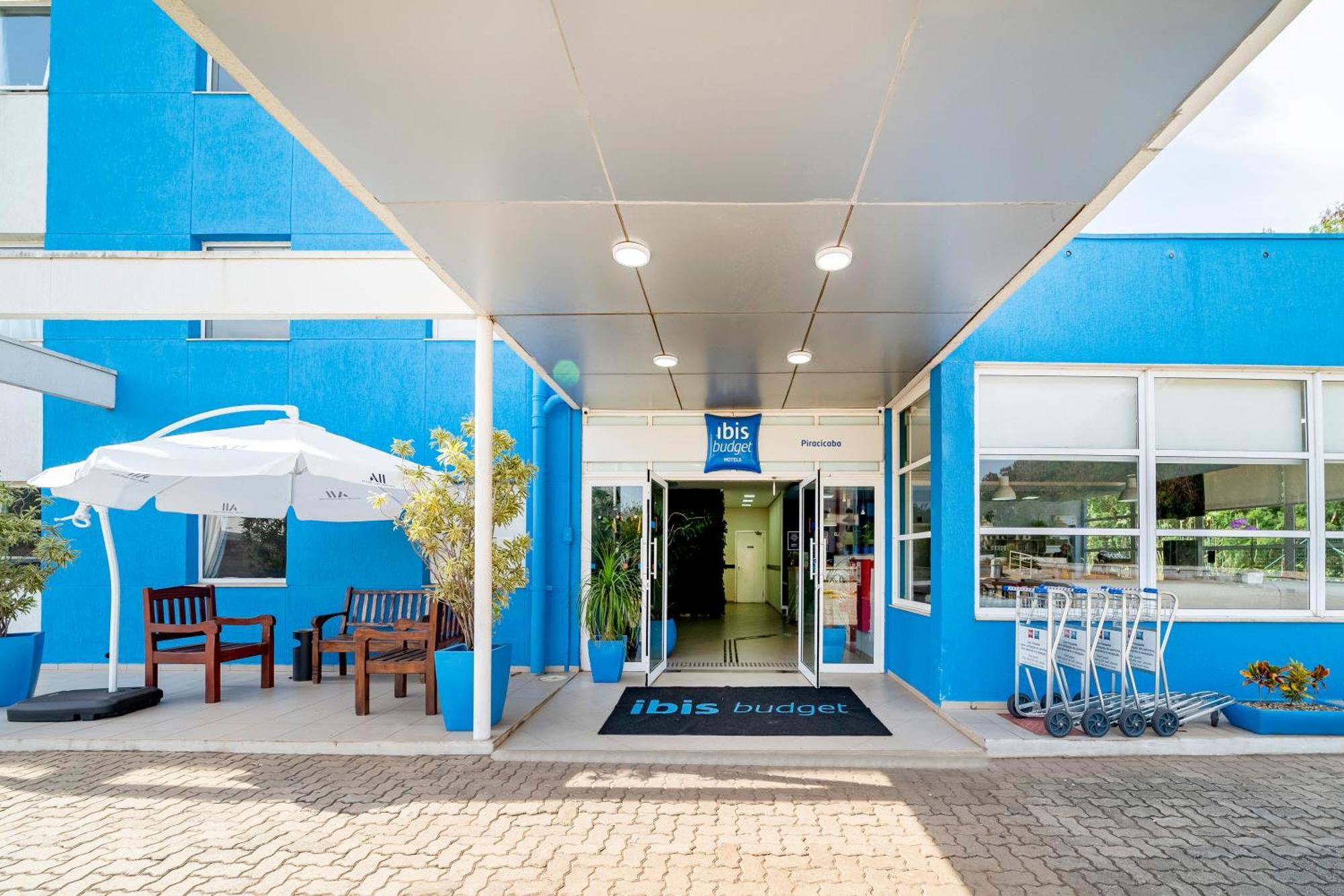 Ibis Budget Piracicaba Bagian luar foto
