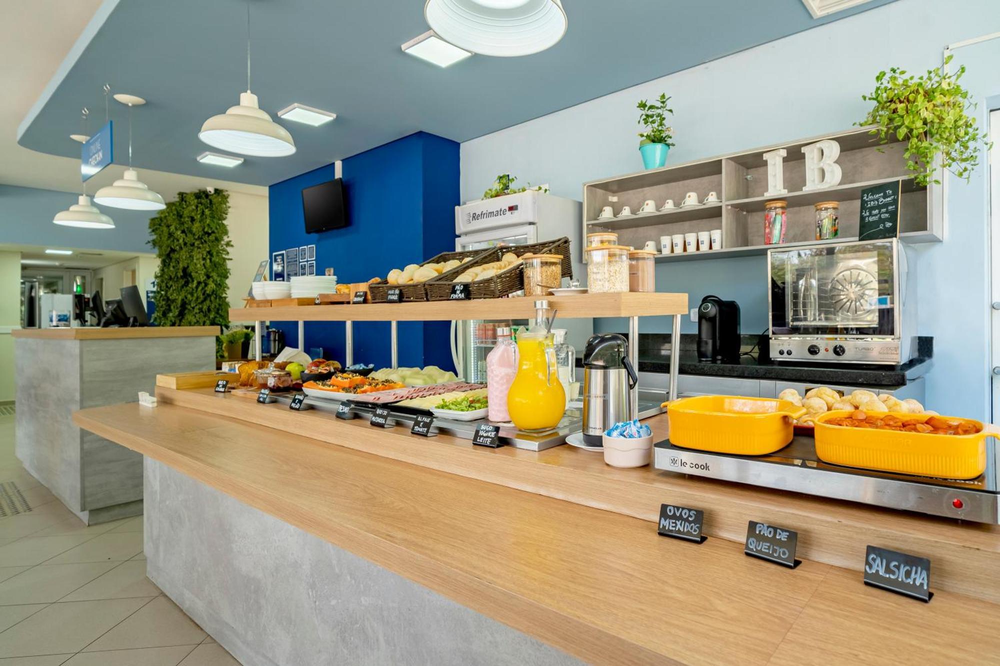 Ibis Budget Piracicaba Bagian luar foto