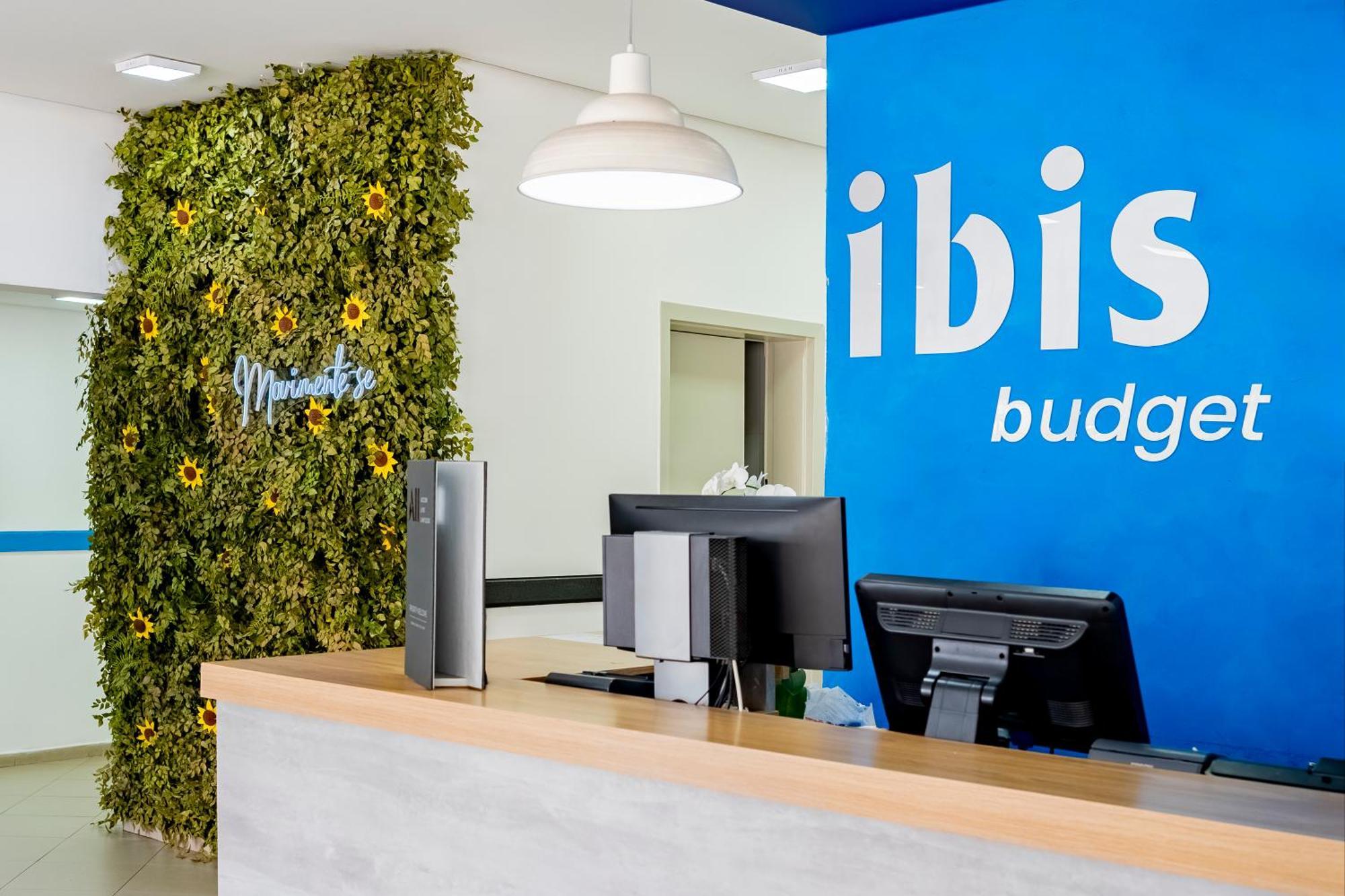 Ibis Budget Piracicaba Bagian luar foto
